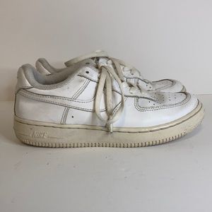 NIKE youth Air Force 1 size 3